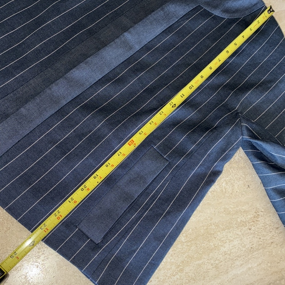 TOMMY HILFIGER boxy denim jacket with pinstripes, light-weight. 10 EUC - Picture 14 of 15